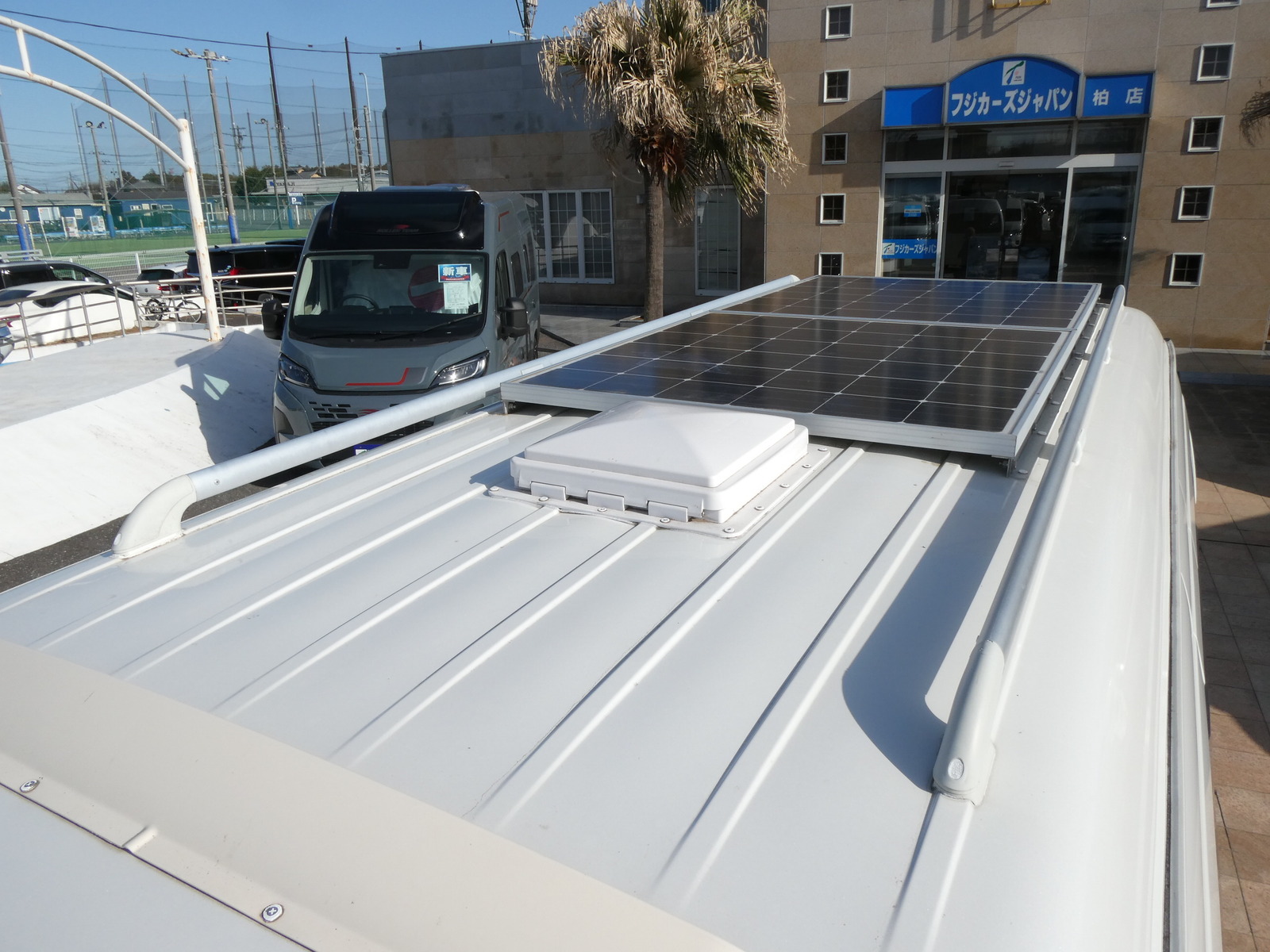 キャンピングカー バンコン RVﾋﾞｯｸﾌｯﾄ　ﾘﾄﾙﾉｵｸﾀｰﾋﾞｱ　FF　ｿｰﾗｰﾊﾟﾈﾙ