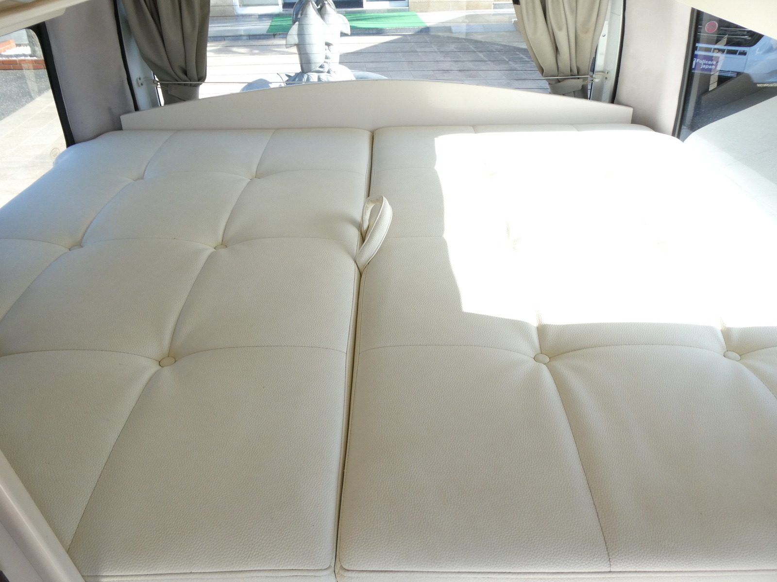 キャンピングカー バンコン RVﾋﾞｯｸﾌｯﾄ　ﾘﾄﾙﾉｵｸﾀｰﾋﾞｱ　FF　ｿｰﾗｰﾊﾟﾈﾙ