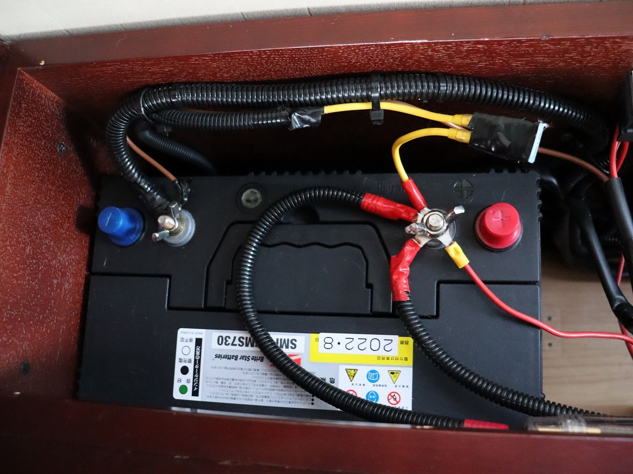 キャンピングカー バンコン ﾊｲｴｰｽ ﾅｯﾂRV ﾗﾃﾞｨｯｼｭｺﾝﾎﾟ FFﾋｰﾀｰ