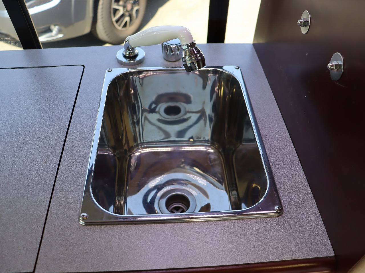 キャンピングカー バンコン ﾊｲｴｰｽ ﾅｯﾂRV ﾗﾃﾞｨｯｼｭｺﾝﾎﾟ FFﾋｰﾀｰ