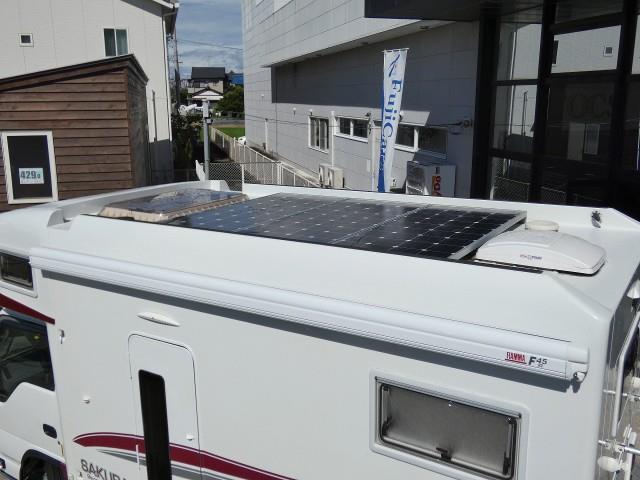 キャンピングカー キャブコン ﾋﾞｰｶﾑ NTBｻｸﾗ ｱｲｸｰﾙ ｿｰﾗｰ3枚 