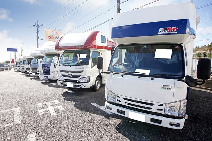 柏 キャンピングカー専門店(千葉県) 店舗外観